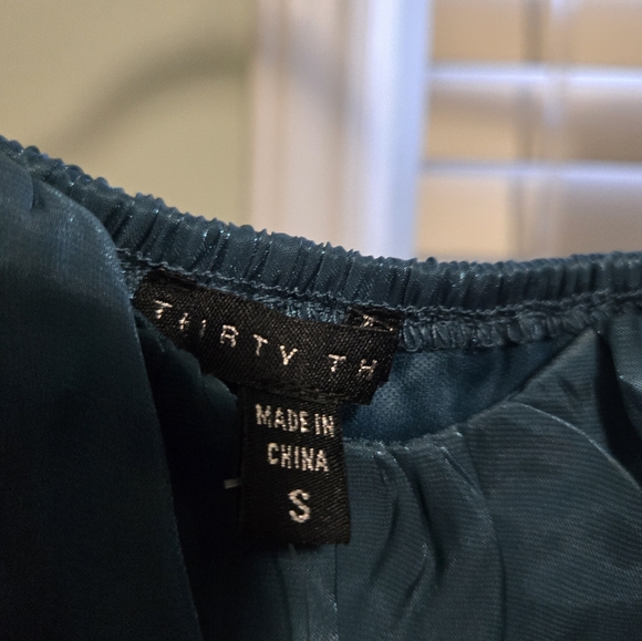 Thirty Thirty blouse - Picture 2 of 4